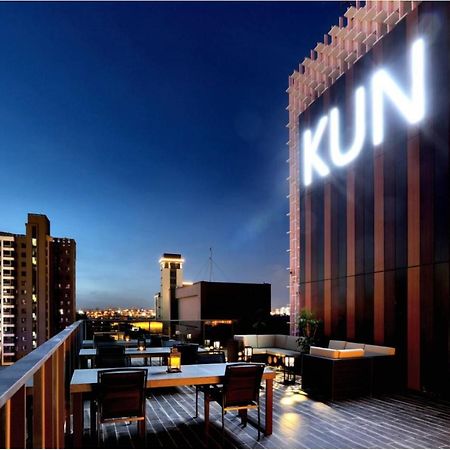 Kun Hotel Taichung Exterior foto